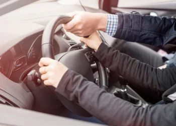 Нарушения ПДД среди госслужащих: что известно за первые полгода 2024 года