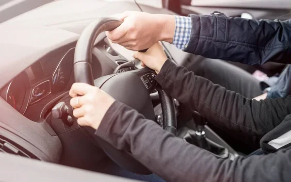 Нарушения ПДД среди госслужащих: что известно за первые полгода 2024 года