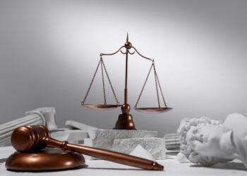 Махинации на 230 миллиардов тенге: основатели «Бипэк Авто» подались в бега