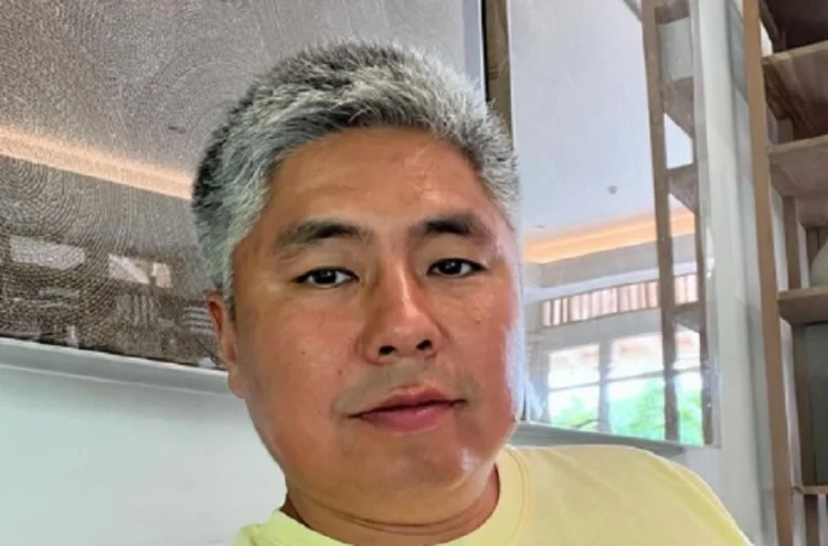 На Нуртаса Адамбая подали в суд