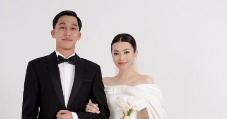 Ерке Есмахан похвасталась мужем-миллионером