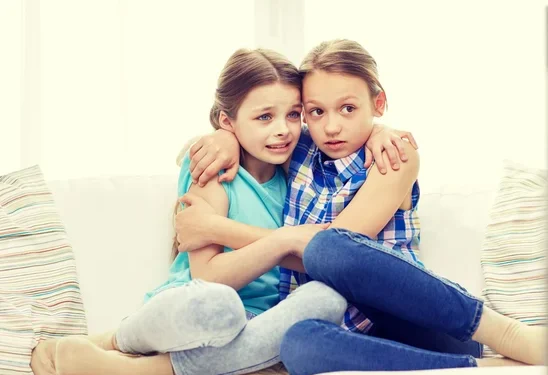 Скандал в городе Алатау: эксгибиционист показал детям свои гениталии