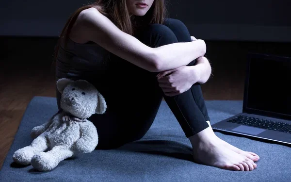 1000 мужчин насиловали школьницу, которая находилась в сексуальном рабстве