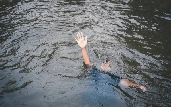 Трагедия в Акмолинской области: утонула семья из 4 человек