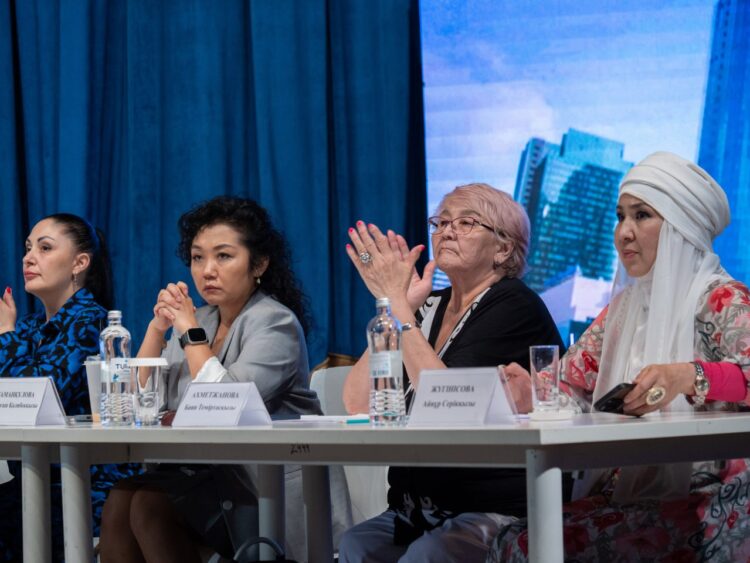 Астанада ЛГБТ насихатына қарсы петиция бойынша соңғы отырыс өтті