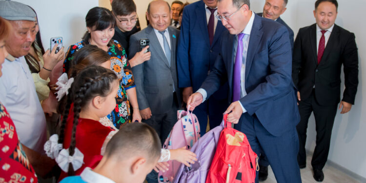 85 семей получили новое жилье в Конаеве