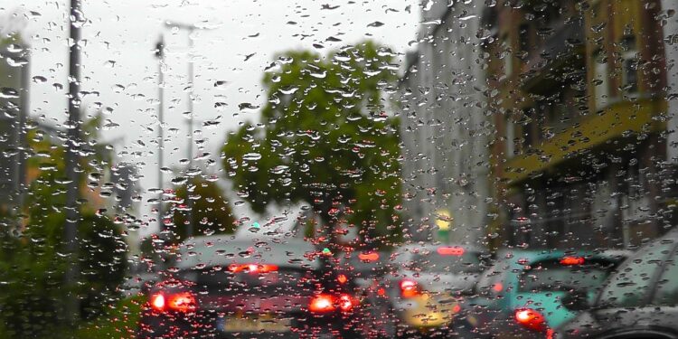 В Казахстане ожидаются сильные дожди и похолодание