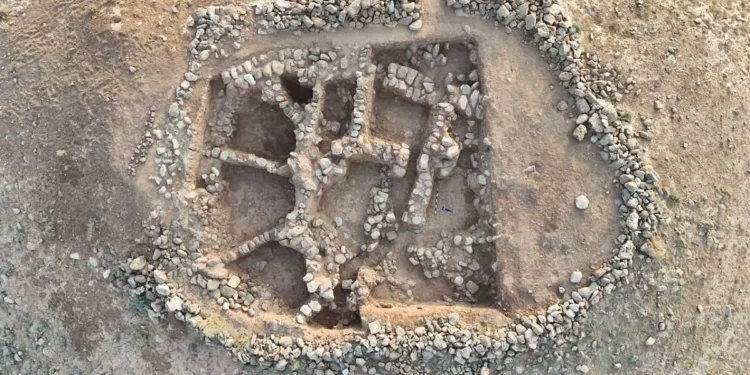 Храм возрастом более двух тысяч лет нашли в Туркестанской области