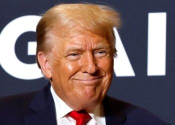 Трамп 2028 жылы сайлауға түспейтінін мәлімдеді