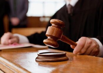 Шымкентте диспансер басшысы мен есепшісі 2 жылға сотталды