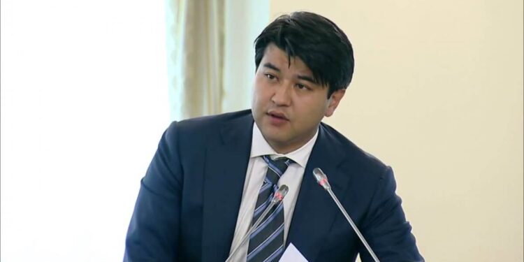 Бишимбаев не может найти работу в колонии