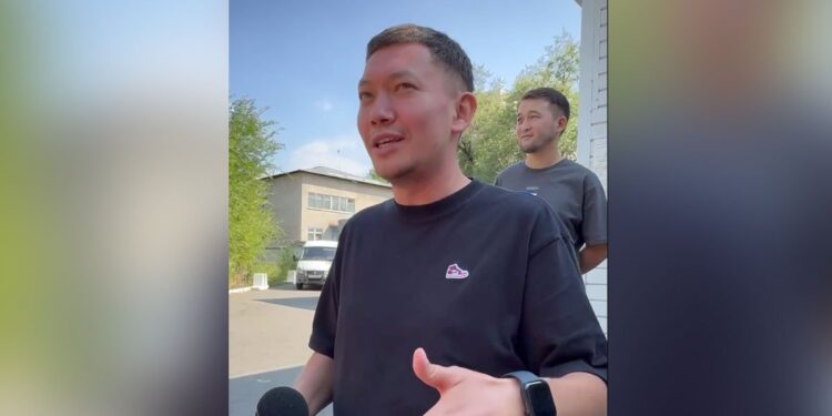 «Я сказал, что искал акима»: Асхата Ниязова отпустили после задержания