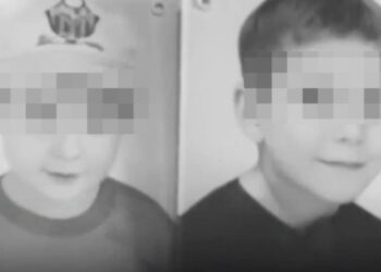 Туған әкесі екі баласын айуандықпен өлтірген