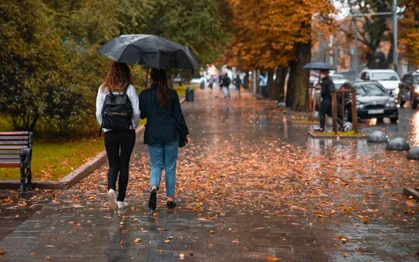 Казахстанцев ждет непогода на выходных
