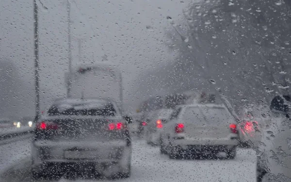 Морозы, гроза и град: погода в Астане и Алматы на 3 дня