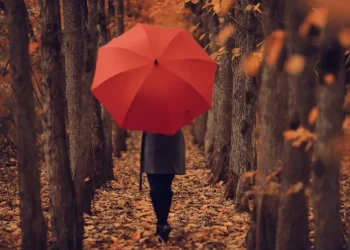 Заморозки и дожди: погода в Астане и Алматы на 3 дня