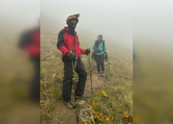 Спасатели нашли потерявшихся туристок в тумане в Алматы