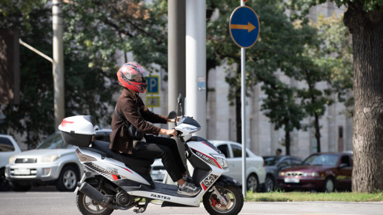 Сенат мопедтерге қатысты заңды мақұлдады