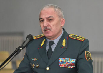 Министр обороны устроил разнос подчиненным после инцидентов с солдатами