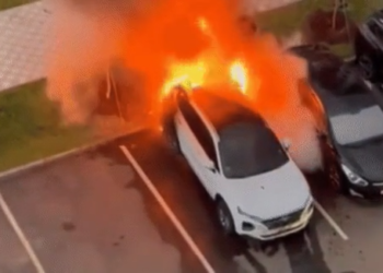 Астанада көлік өртенді