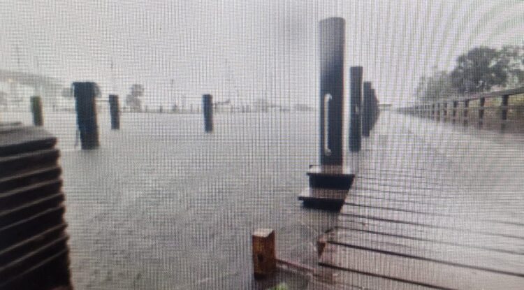 АҚШ-та дауыл жылдамдығы 225 шақырымға жеткен