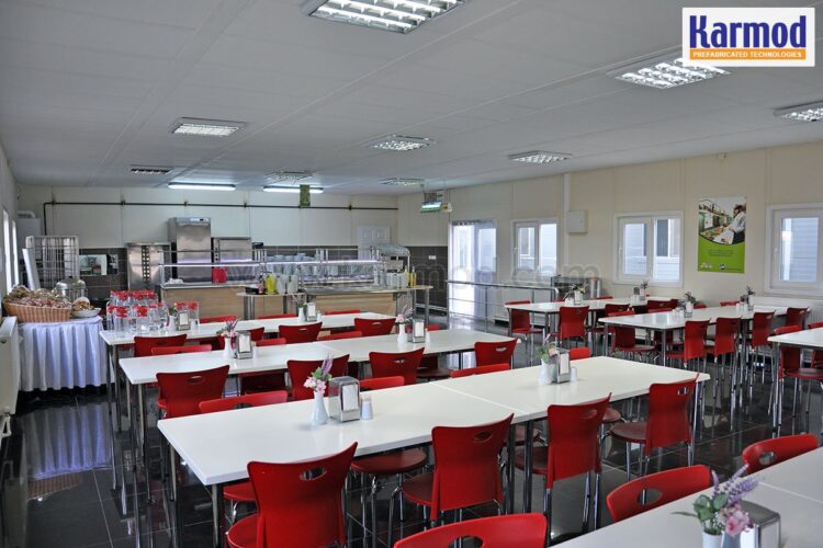 Премьер-Министр барлық мектептердің асханасын тексеруді тапсырды