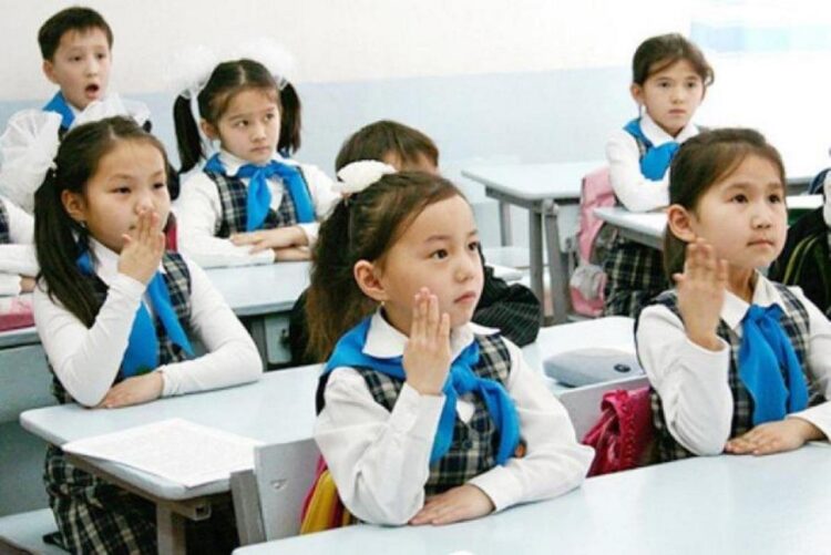 Мектеп оқушыларының 80 пайызының көзі нашар көреді