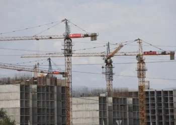 Астанада заңсыз салынып жатқан 37 көпқабатты тұрғын үй анықталды