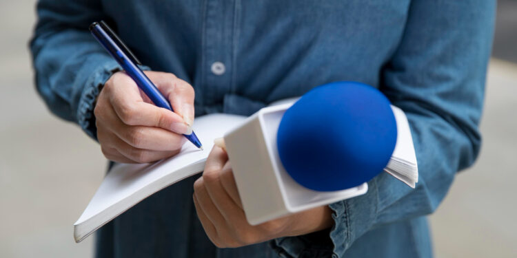 Журналисты подают в суд на Минкультуры