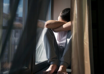 Генпрокурор взял под контроль расследование подростковых самоубийств