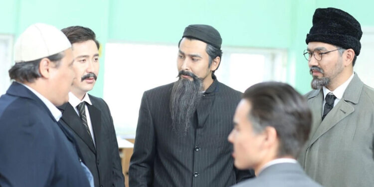 Маңғыстауда әртістер «Алаш арыстары» образымен келіп, дауыс берді