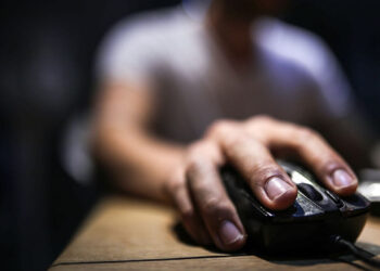 Есірткі сататындар ашқан 118 чат пен интернет-арна бұғатталды