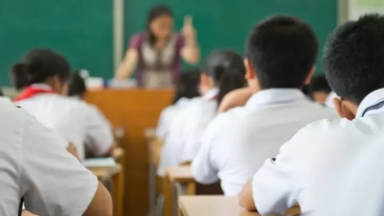 Оқушылар күзгі каникулда неше күн демалады?