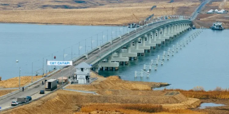 6 ауданның халқы Өскеменге тез жетеді: ең ұзын көпір ашылды