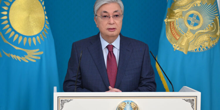 Токаев рассказал, кто построит АЭС в Казахстане