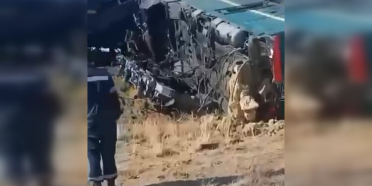 В Улытау столкнулись поезда: 4 человека пострадали