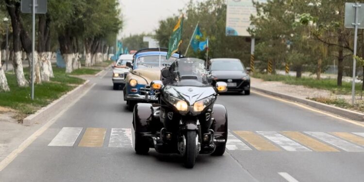 В Конаеве частный предприниматель организовал автопробег