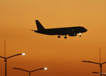 Қазақстандық әуекомпанияларға Иранның әуе кеңістігін айналып өту ұсынылды