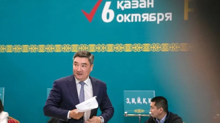 Үкімет басшысы АЭС бойынша референдумда дауыс берді