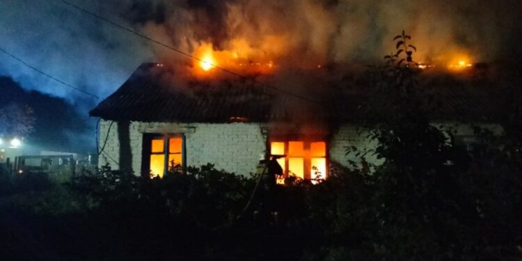 Трагедия в Костанайской области: в пожаре погибли пятеро детей