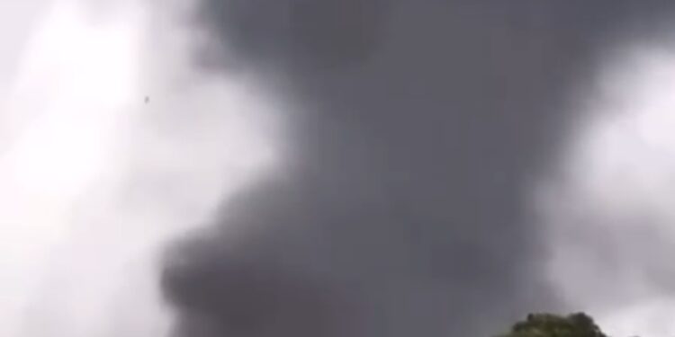 «Милтон» дауылы: қазақстандық студенттер эвакуациялануы мүмкін