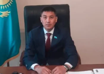 Пьяный депутат угрожал местному жителю в Карагандинской области