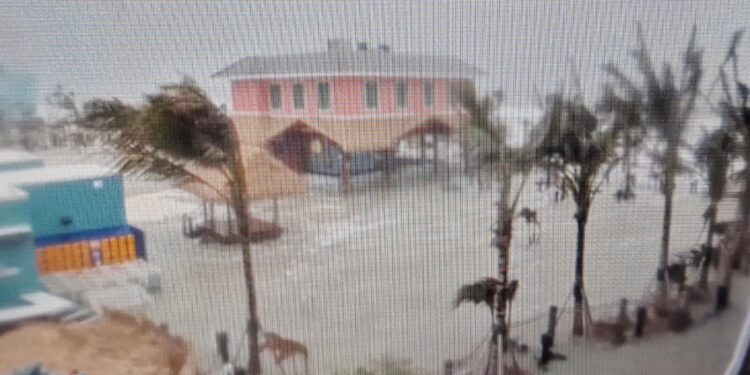 АҚШ-тың Флорида штатында 100 жылда болмаған «Милтон» дауылы соқты