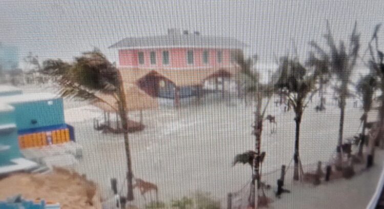 АҚШ-тың Флорида штатында 100 жылда болмаған «Милтон» дауылы соқты