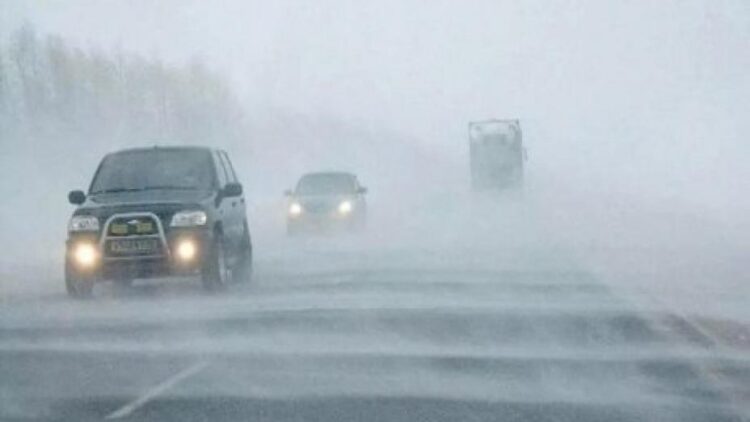 Ауа райының нашарлауына байланысты үш өңірде жол жабылады