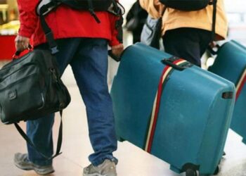 Соңғы 9 айда елден 10 мыңнан аса адам көшіп кеткен