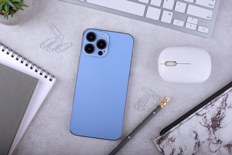 Apple добавит таймер зарядки для iPhone