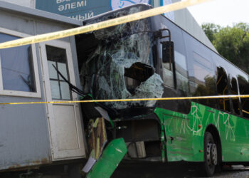 Приговор по делу резонансного ДТП с автобусом в Алматы: виновнице назначено 2,5 года тюрьмы