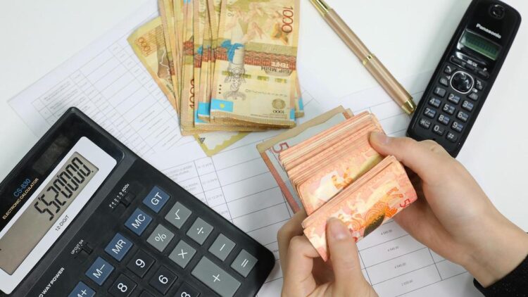 Декларация тапсырмаған азаматтардың есепшоты бұғатталады