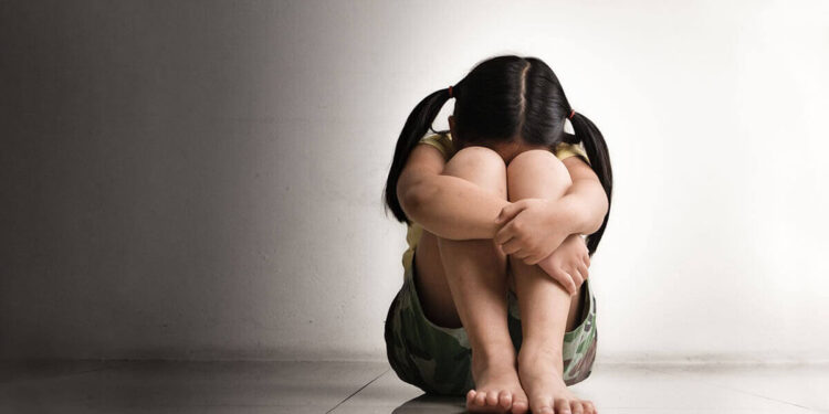 7 жасар қызды зорлаған адам 25 жылға сотталды